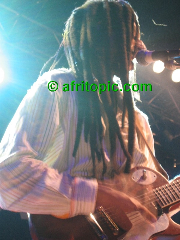 ../Images/AfricaFestival-27-28May05 176.jpg